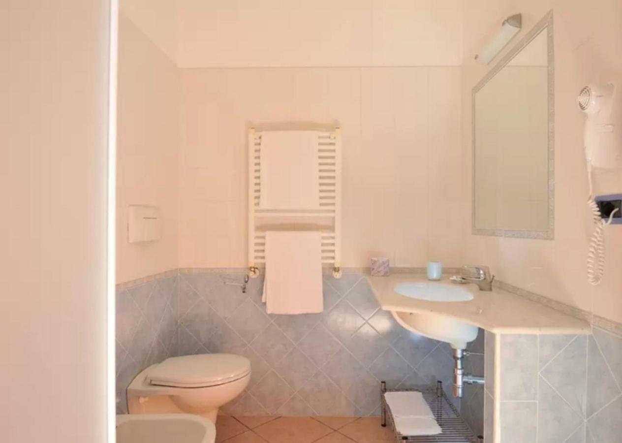 Su Pasu Hotel Tortoli Bagian luar foto